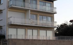 Appartement ACACHON Perreire Premiere ligne les pieds dans l eau vue magnifique sur le bassin
