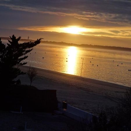 Appartement ACACHON Perreire Premiere ligne les pieds dans l eau vue magnifique sur le bassin Arcachon Extérieur photo
